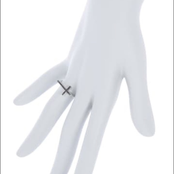 SAVVY CIE sterling & black diamond cross ring sz 7 - NEW! - Picture 2 of 7